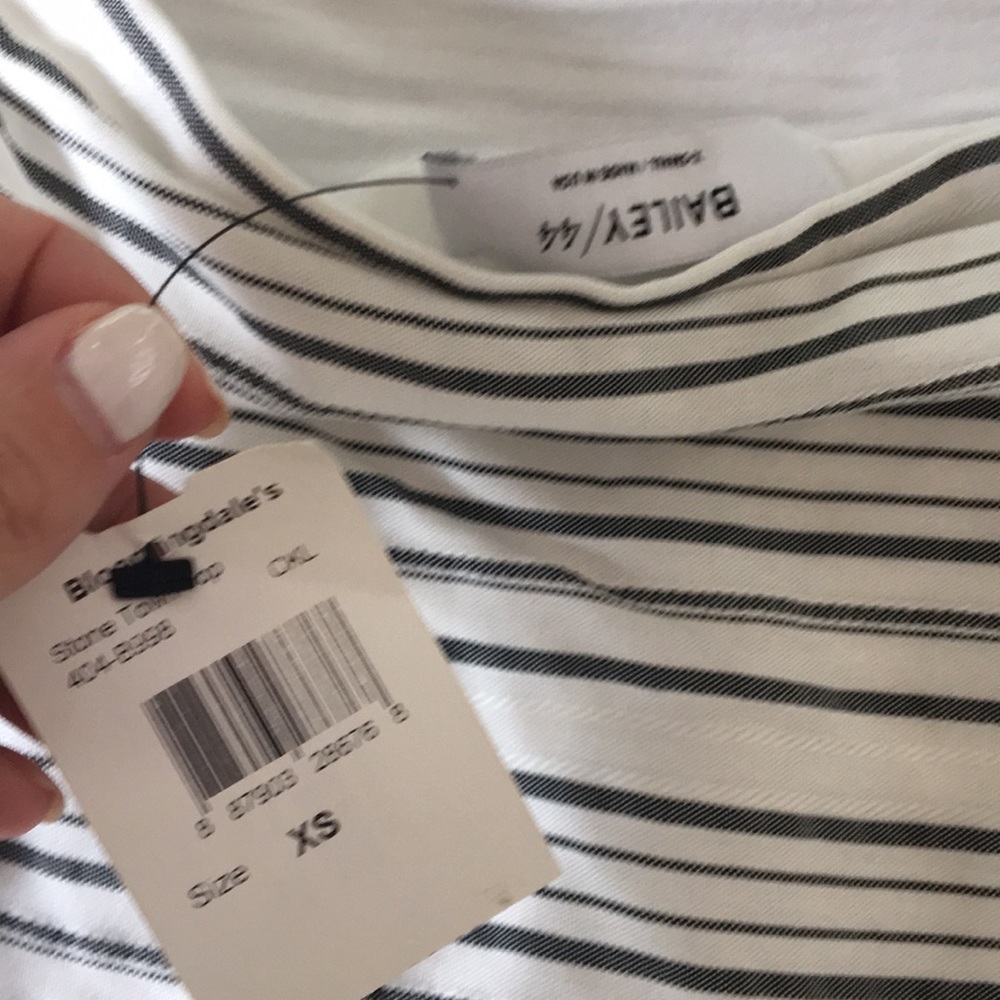 Bailey 44 Top XS NWT - Picture 4 of 8